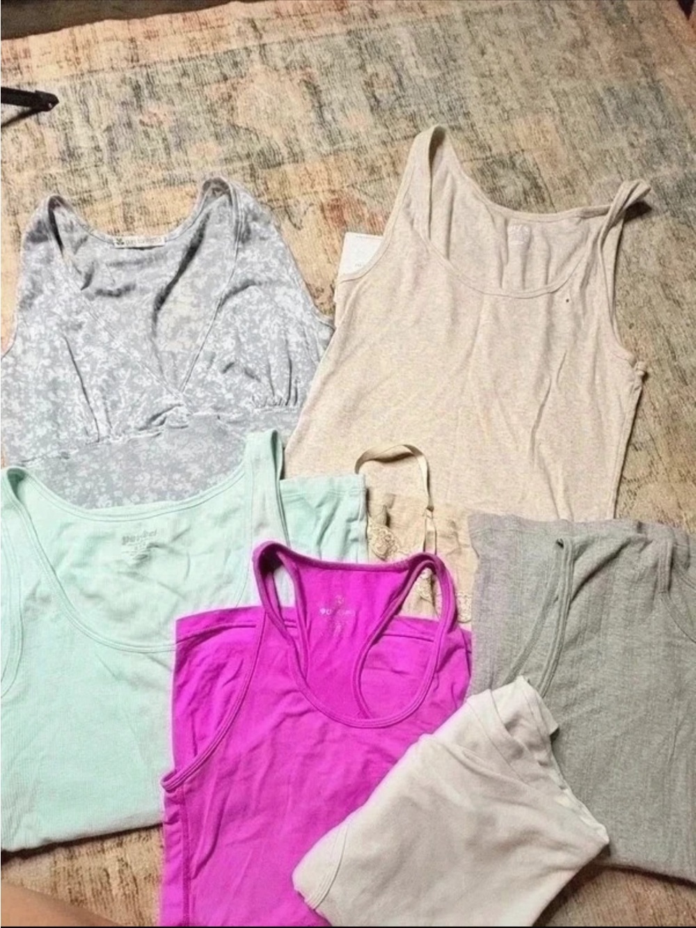 Old Navy Women's Tank Tops - Mint, Fuchsia, Gray, Beige